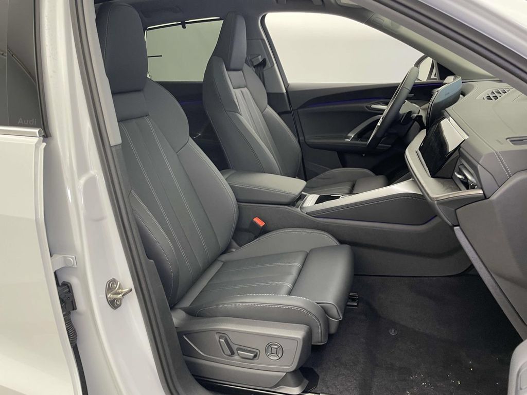 New 2026 Audi Q5 Premium Plus AWD/4WD image 23