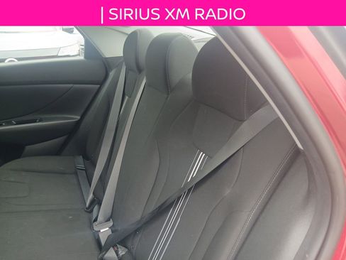 Used 2022 Hyundai Elantra SEL w/ Convenience Package image 8