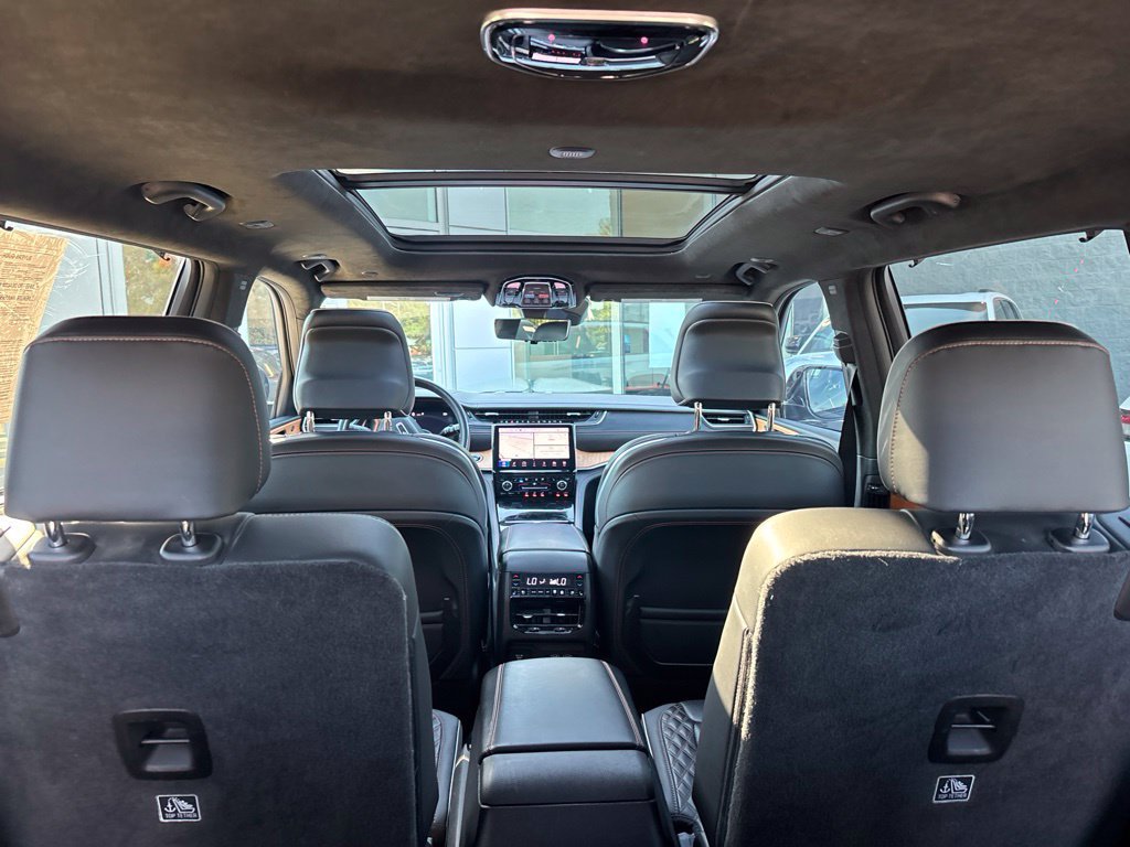 Used 2021 Jeep Grand Cherokee L Summit AWD/4WD image 44