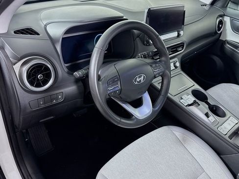 Certified 2023 Hyundai Kona SEL image 11