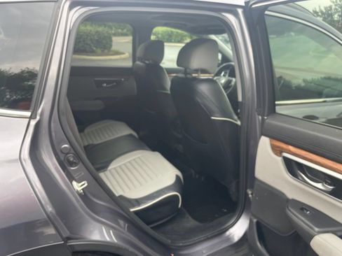 Used 2018 Honda CR-V EX image 25
