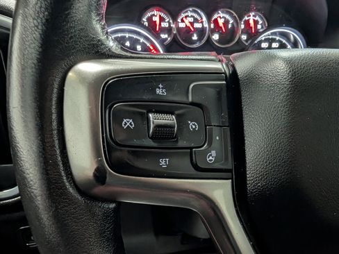 Used 2020 Chevrolet Silverado 1500 RST image 25