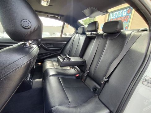 Used 2018 BMW 330i Sedan w/ Convenience Package RWD image 35