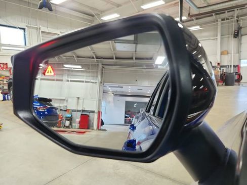 Certified 2025 Kia Sportage X-Line image 11