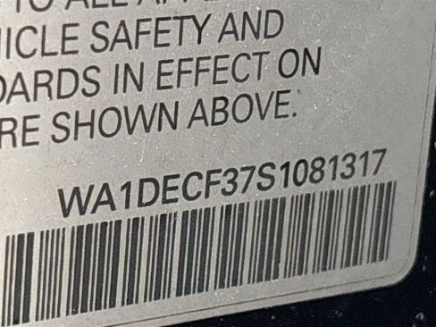 Certified 2025 Audi Q3 2.0T Premium w/ Convenience Package image 8