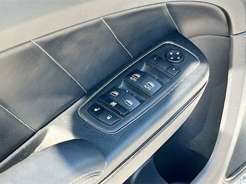 Used 2023 Dodge Charger Scat Pack w/ Daytona Edition Group image 17