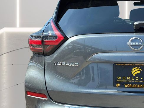Used 2024 Nissan Murano SL FWD image 13