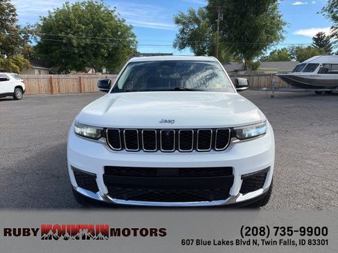 Used 2021 Jeep Grand Cherokee L Limited w/ Luxury Tech Group II AWD/4WD image 2