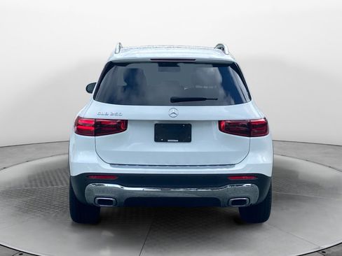Certified 2025 Mercedes-Benz GLB 250 image 6