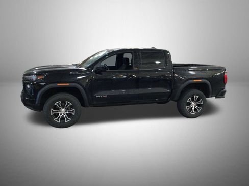 Used 2023 GMC Canyon AT4 AWD/4WD image 2
