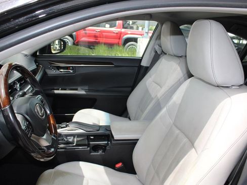 Used 2016 Lexus ES 350 FWD image 7