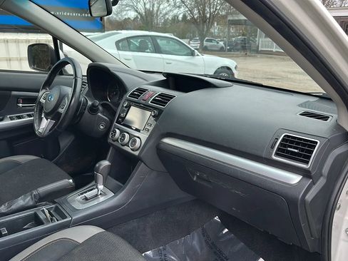 Used 2016 Subaru Crosstrek 2.0i Premium image 21