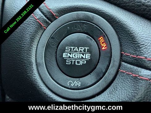 Used 2023 Dodge Durango GT image 31