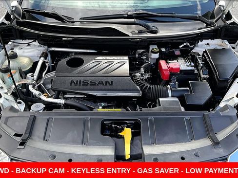 Used 2023 Nissan Rogue SV image 28