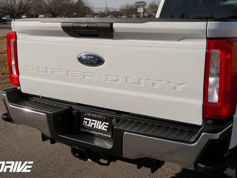 Used 2024 Ford F250 XLT w/ FX4 Off-Road Package image 10