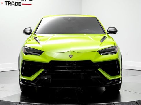 Used 2023 Lamborghini Urus Performante AWD/4WD image 2