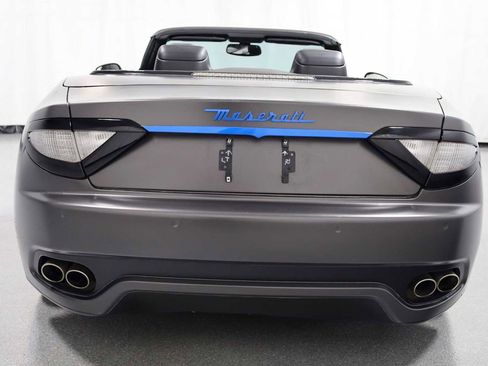 Used 2016 Maserati GranTurismo Convertible image 7