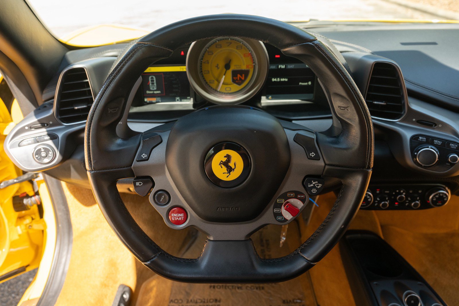 Used 2014 Ferrari 458 Spider RWD image 30