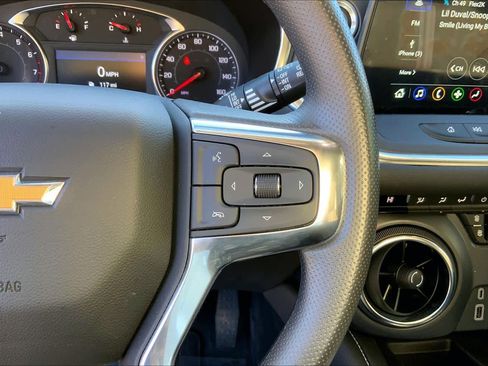 Used 2024 Chevrolet Blazer LT w/ Convenience Package image 24