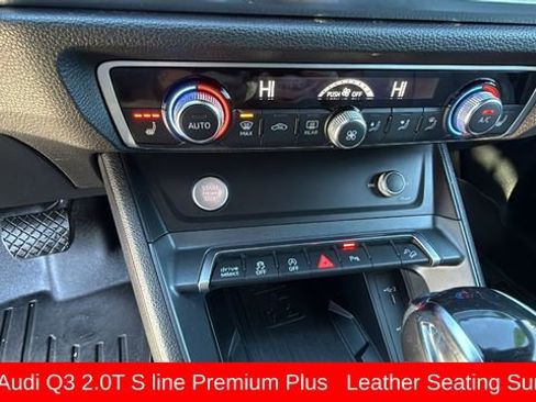 Used 2020 Audi Q3 2.0T Premium Plus w/ Premium Plus Package image 14