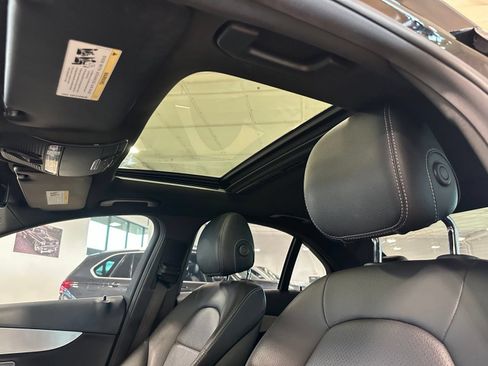 Used 2018 Mercedes-Benz C 300 Sedan image 32