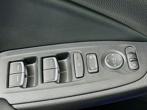 Used 2022 Honda Accord Sport image 15