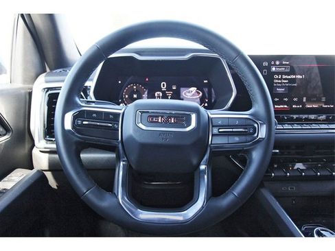 Used 2024 GMC Canyon Elevation w/ Convenience Package image 14