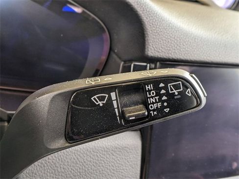 Used 2019 Porsche Cayenne S image 26