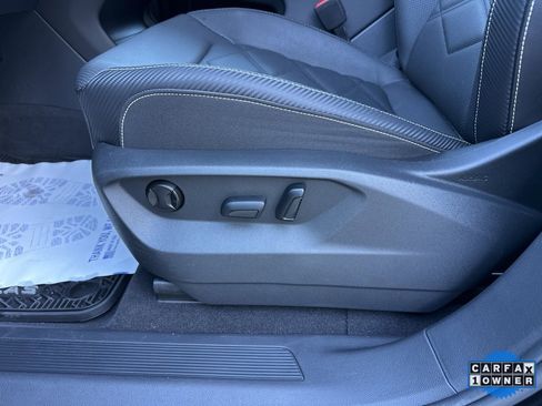 Used 2024 Volkswagen Atlas Cross Sport SE image 63