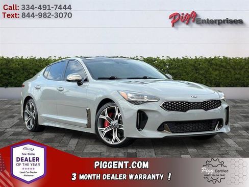 Used 2021 Kia Stinger GT2 RWD image 1