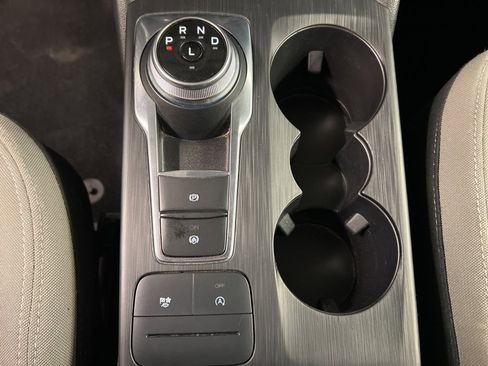 Used 2022 Ford Escape SE w/ Convenience Package image 17