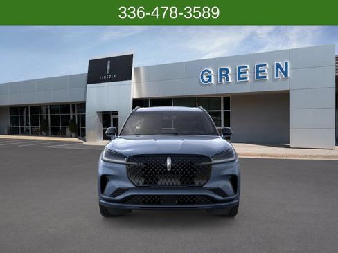 New 2026 Lincoln Aviator 2WD w/ Jet Appearance Package image 6