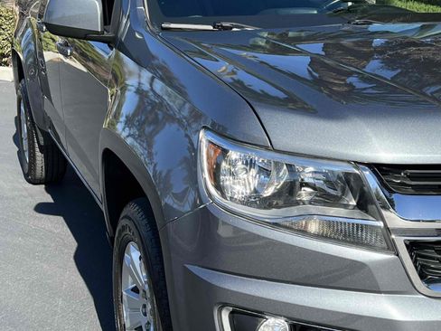 Used 2020 Chevrolet Colorado LT w/ LT Convenience Package image 33