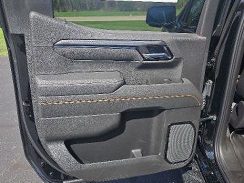 New 2026 GMC Sierra 1500 AT4 AWD/4WD image 20