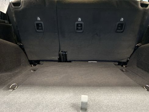 Certified 2021 Jeep Wrangler Unlimited Sahara image 33