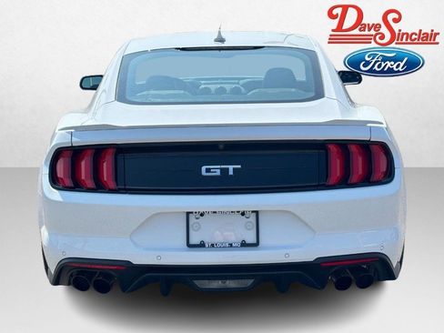 Used 2022 Ford Mustang GT Premium w/ Equipment Group 401A RWD image 8