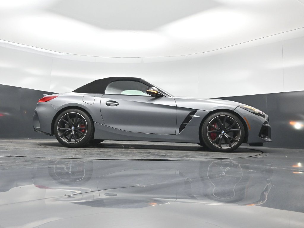 Used 2025 BMW Z4 M40i w/ Edition RWD image 44