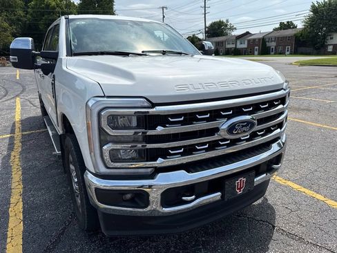 Used 2023 Ford F250 Lariat w/ Chrome Package AWD/4WD image 12