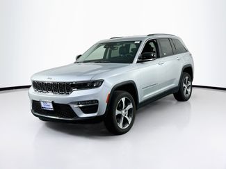 Used 2023 Jeep Grand Cherokee Limited AWD/4WD video 1