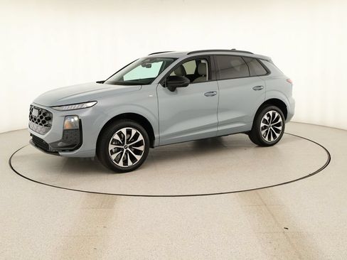 New 2026 Audi Q3 quattro 2.0T AWD/4WD image 13