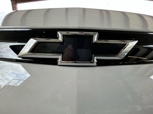 New 2027 Chevrolet Bolt LT w/ Comfort Package FWD image 28