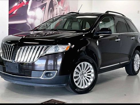 Used 2015 Lincoln MKX AWD w/ Olive Ash Wood Package image 1