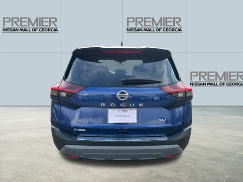 Certified 2021 Nissan Rogue SV image 6
