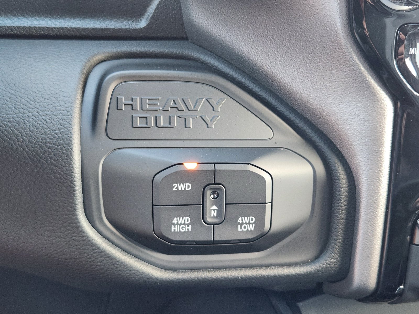 New 2027 RAM 2500 Laramie w/ Night Edition AWD/4WD image 20