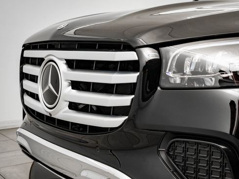 New 2026 Mercedes-Benz GLS 450 GLS 450 image 3
