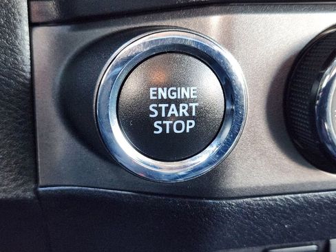 Used 2020 Toyota Tacoma TRD Off-Road w/ Technology Package image 24