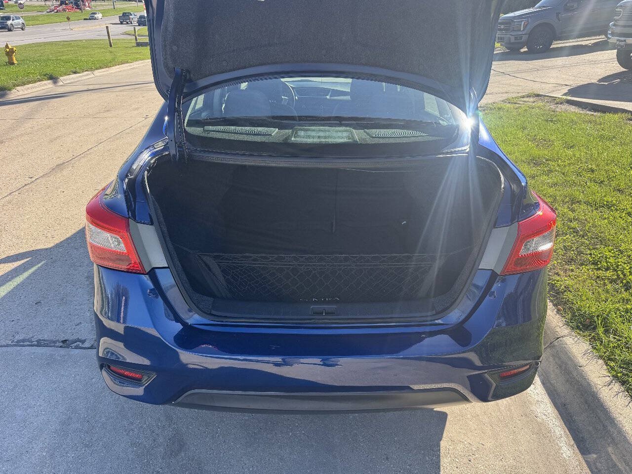 Used 2017 Nissan Sentra S FWD image 10
