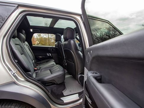 Used 2019 Land Rover Range Rover Sport Supercharged image 23