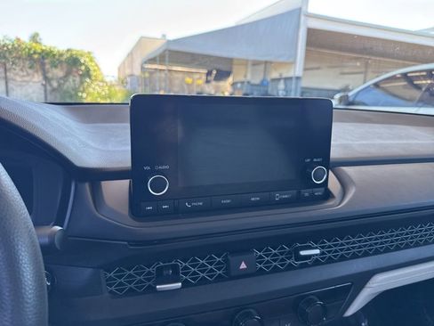 Used 2023 Honda Accord EX image 22