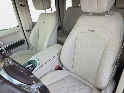 Certified 2022 Mercedes-Benz G 63 AMG 4MATIC image 14